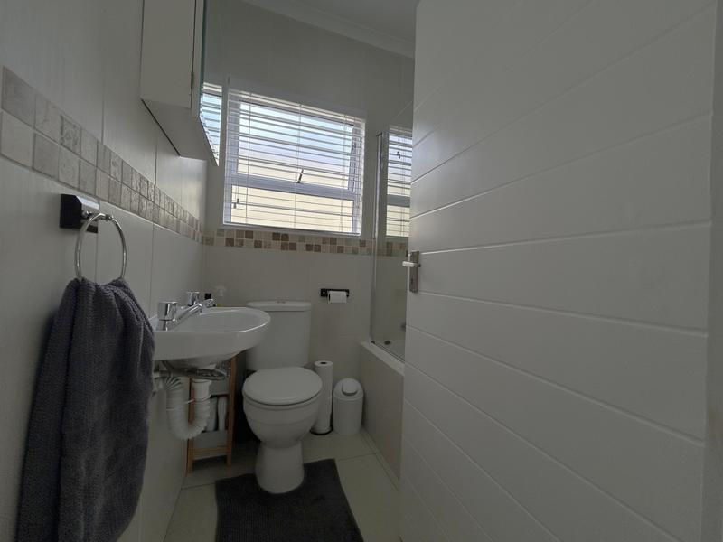 2 Bedroom Property for Sale in Costa Da Gama Western Cape
